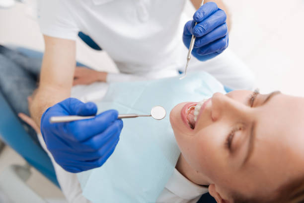 Best Cosmetic Dentistry  in Desert Aire, WA